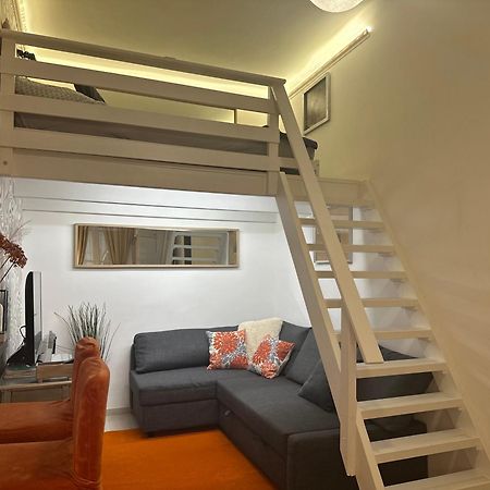 Castlehill Apartman The Perfect Blend Of Urban Living And Sightseeing Convenience Budapest Exterior foto