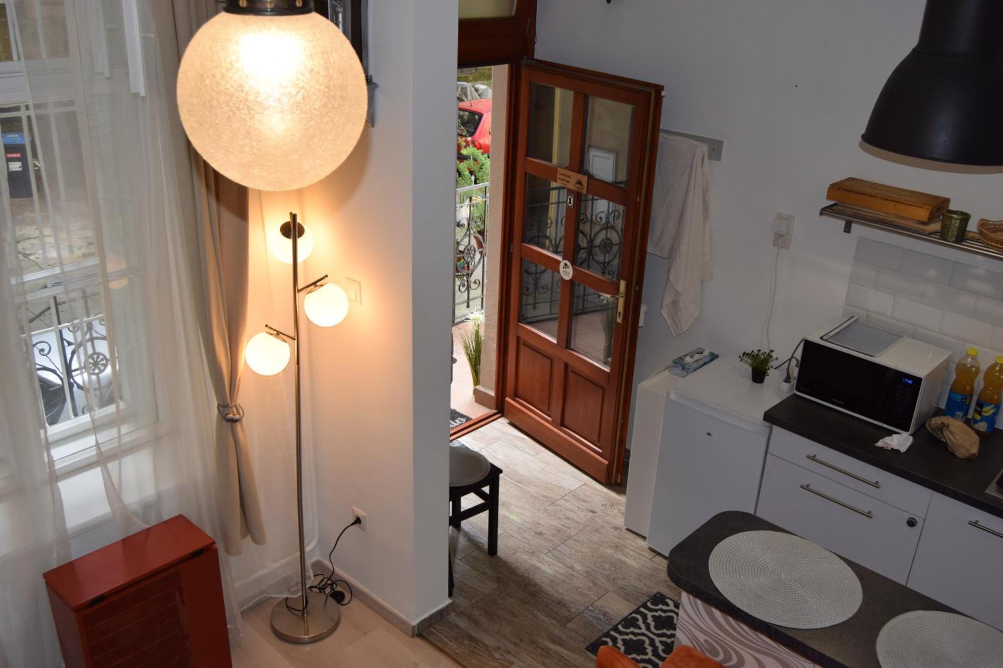 Castlehill Apartman The Perfect Blend Of Urban Living And Sightseeing Convenience Budapest Exterior foto